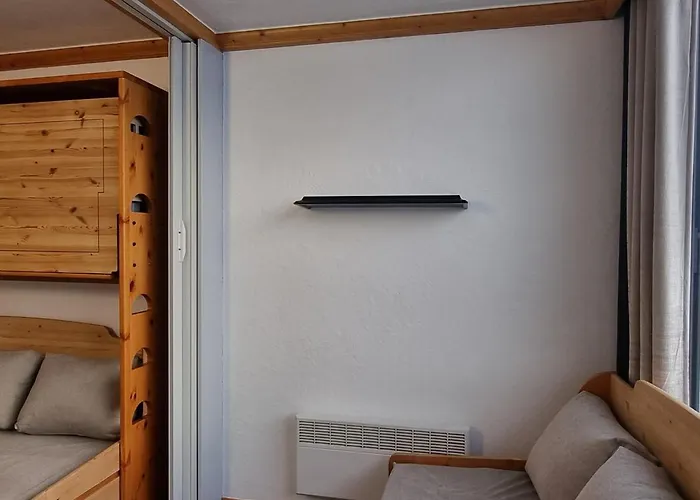 Divisible Aux Pieds Avec Balcon A Aime 2000 - Fr-1-181-2619 Apartman